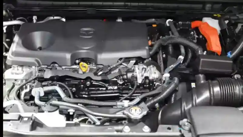Foto - Mazda CX-50 Hybrid Gunakan Mesin Milik Toyota Camry