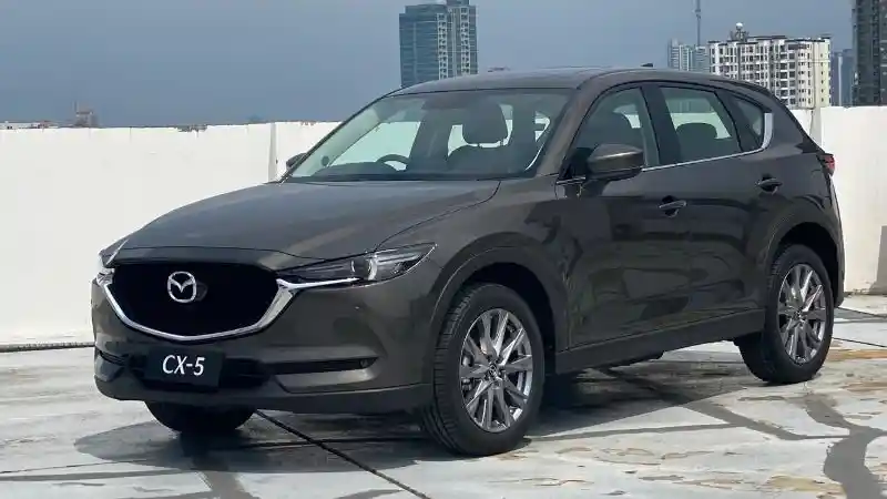 Foto - Daftar Harga MAZDA Terbaru (Desember 2021)