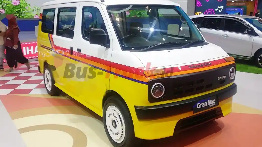 Foto - Gran Max Penopang Penjualan Daihatsu Semester Pertama