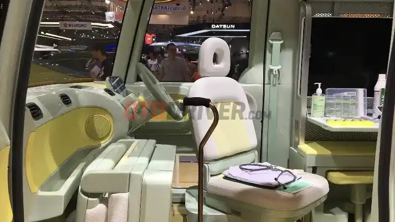 Foto - Mengenal Lebih Dekat Mobil Konsep Serbaguna Daihatsu