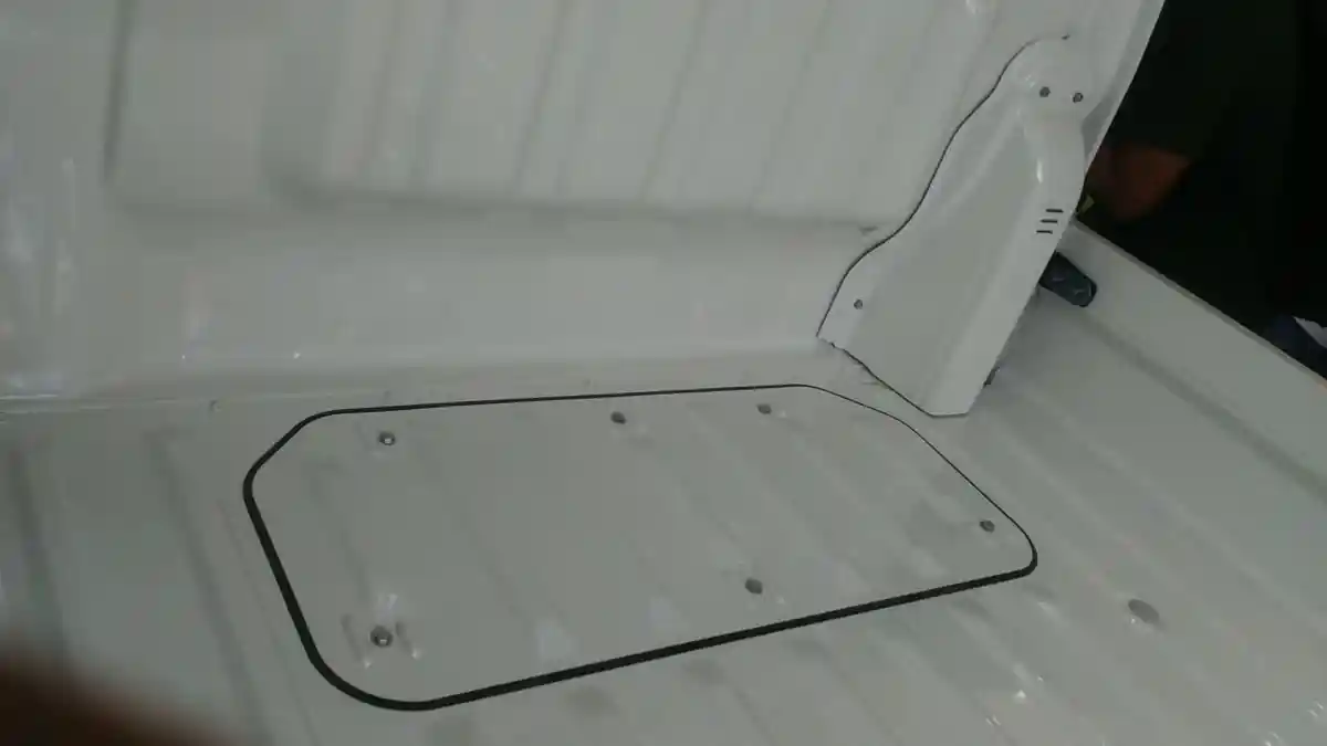 Foto - Daihatsu Hi-Max Sudah Dilengkapi Snorkel, Siap Libas Banjir!