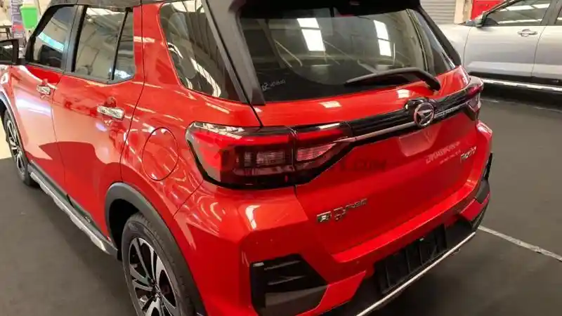 Foto - Terkendala Pandemi, Pemesanan Daihatsu Rocky Harus Bersabar Tunggu 2 Bulan