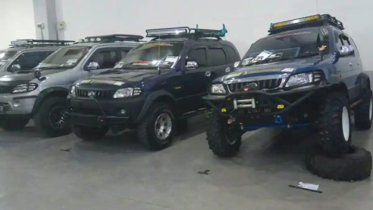 Foto - Daihatsu Taruna Jogja Jawa Tengah Pamer Orisinalitas Mobil