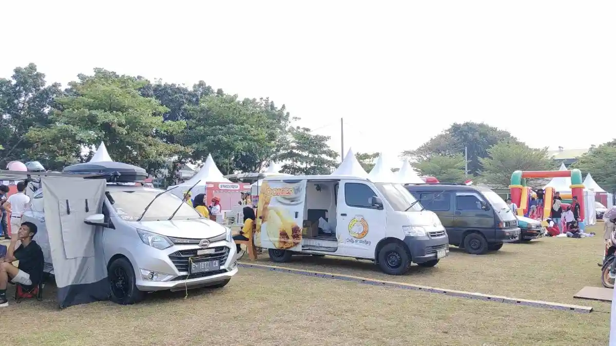 Foto - Daihatsu Kumpul Sahabat Cirebon, Banyak UMKM dan Hiburan Keluarga