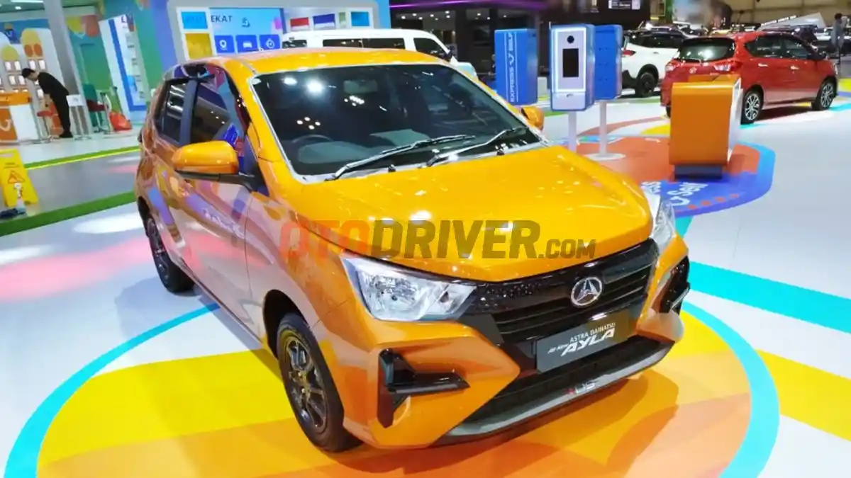 Foto - Daihatsu Sigra Ujung Tombak Perolehan SPK Di GIIAS 2026