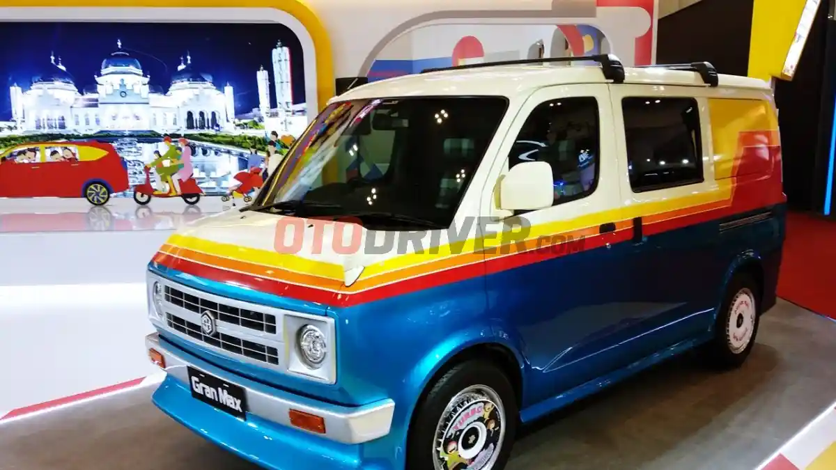Foto - Daihatsu Juara Kelas LCGC Di Indonesia Tahun 2025