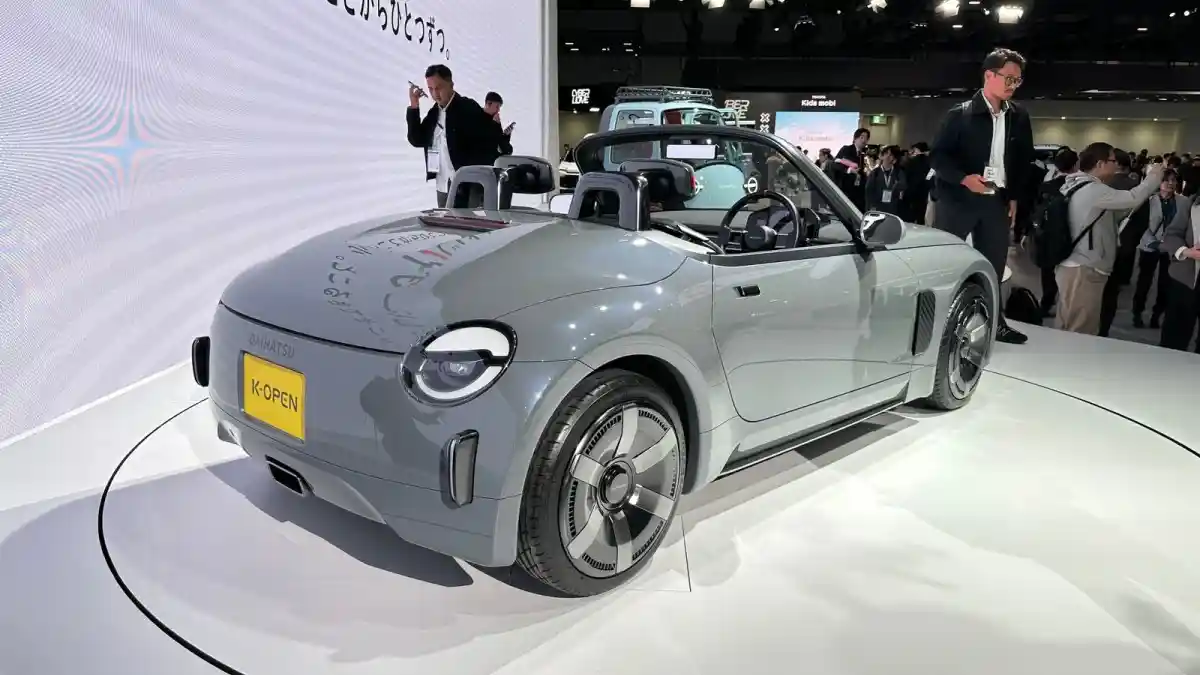 Foto - Daihatsu Eksis Di Ajang JMS 2025, Bawa Midget Legend Hingga Kendaraan Masa Depan