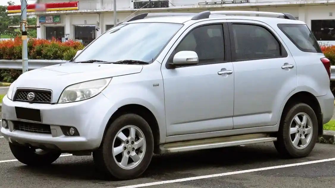 Foto - Daihatsu Terios, Tetap jadi LSUV Idaman Pengguna Mobil Keluarga