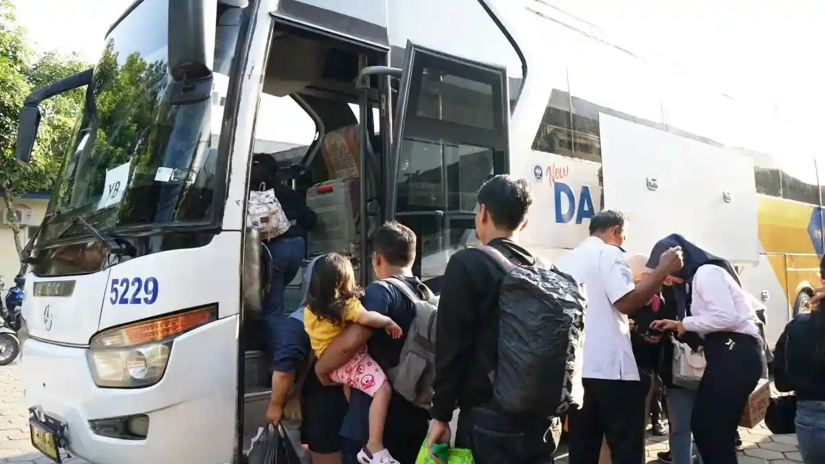 Berita - Damri Diskon Tiket Banyak Rute