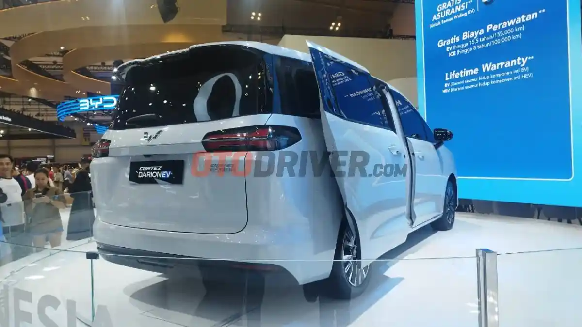 Foto - Wuling Cortez Darion Mulai Diproduksi Tahun Ini, Varian EV Dijual Di Rp 400 jutaan