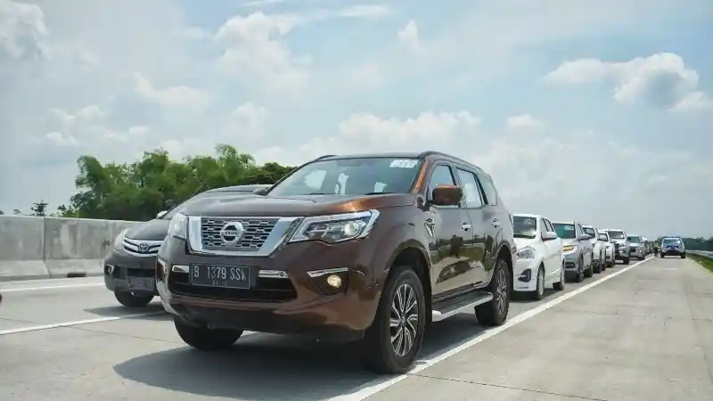 Foto - Kegirangan Nissan-Datsun Dalam Peresmian Tol Trans Jawa