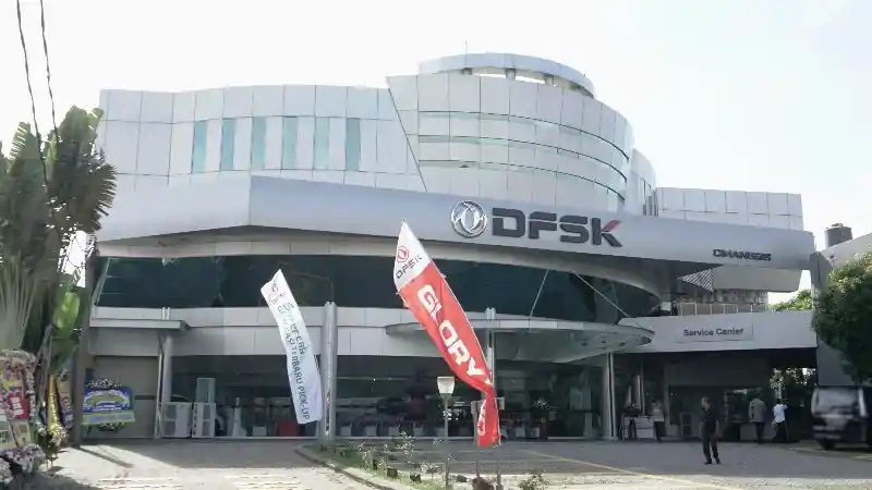Berita - DFSK Tambah Dealer Baru di Depok, Ada Promo Cashback RP 19 Juta!