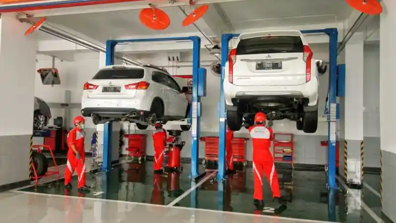 Foto - Belum Genap Seminggu, Mitsubishi Resmikan Dealer Baru Lagi