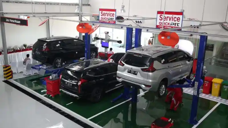 Foto - All New Livina Bisa Servis di Bengkel Mitsubishi?