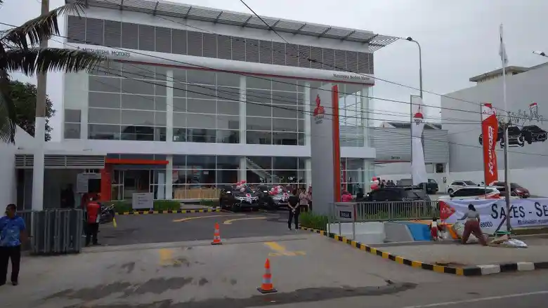 Berita - Mitsubishi Ekspansi di Sumatera Utara, Dirikan Dealer Baru