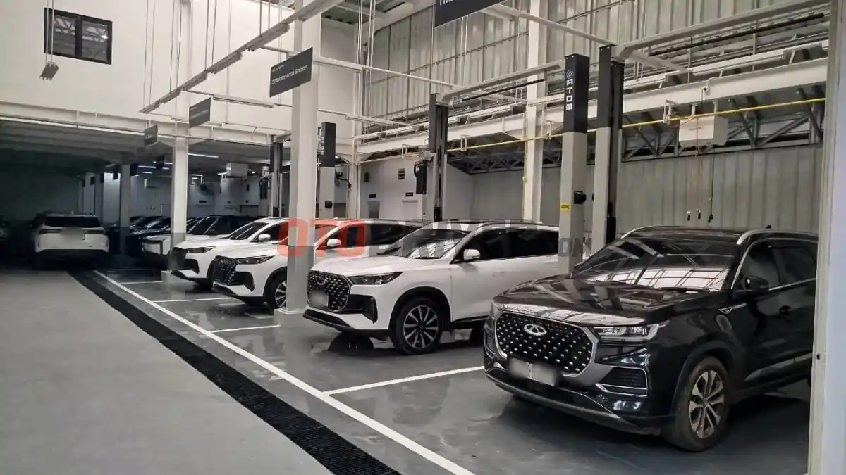 Foto - Chery Incar Pabrik Jaguar Land Rover Untuk Meningkatkan Produksi