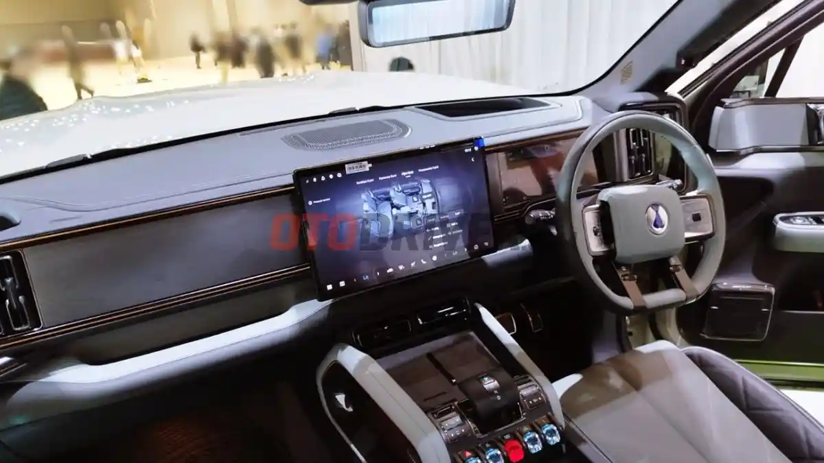 Foto - Denza B5 Dipastikan Akan Rilis Resmi Semester Kedua 2026