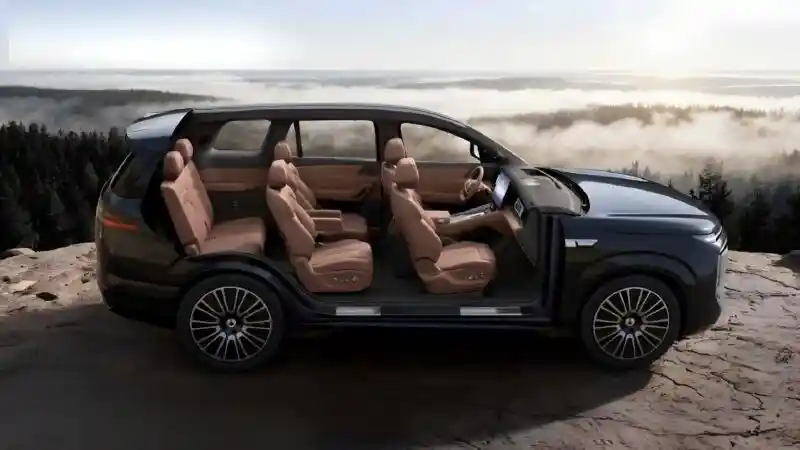 Foto - Ini Dia Bocoran SUV Denza Terbaru