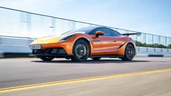 Foto - DENZA Z dan DENZA Z9 GT, Manifestasi Terbaru “Technology Drives Elegance”