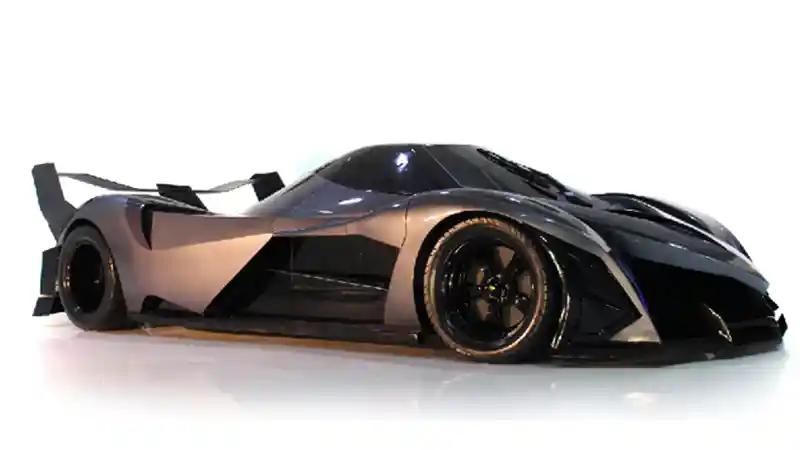 Berita - Devel Sixteen, Supercar 5.000 HP Dari Timur Tengah