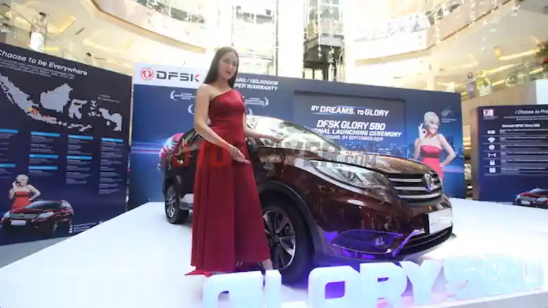 Foto - DFSK Glory 580 Meluncur di Bandung. Beda RP 6 Juta Dengan Jabodetabek