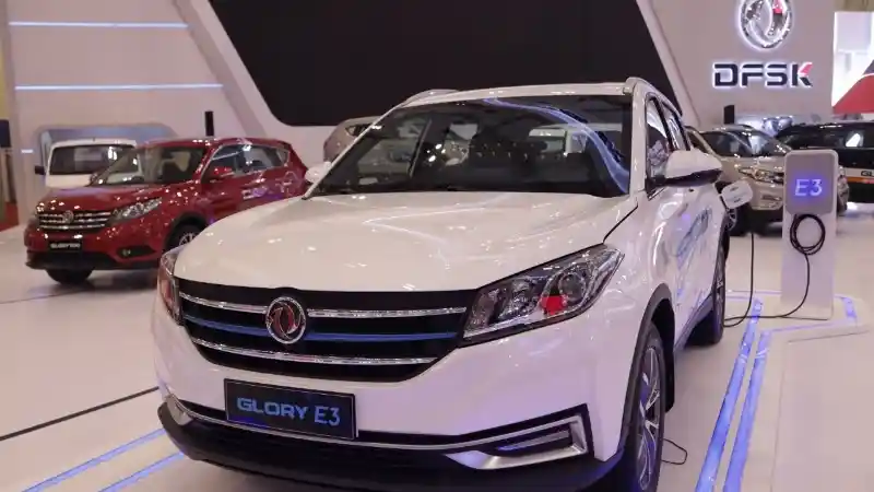 Berita - Perpres Mobil Listrik Ditandatangani, DFSK Langsung Pasarkan SUV Listrik?