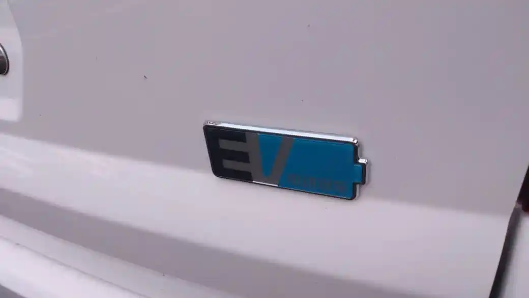 Foto - DFSK Van Gelora EV Bisa Bikin Hemat Rp 16 Jutaan per Tahun