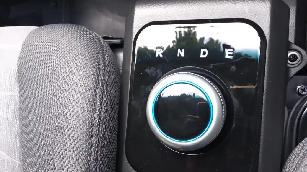 Foto - Mencicip DFSK Van Electric Vehicle