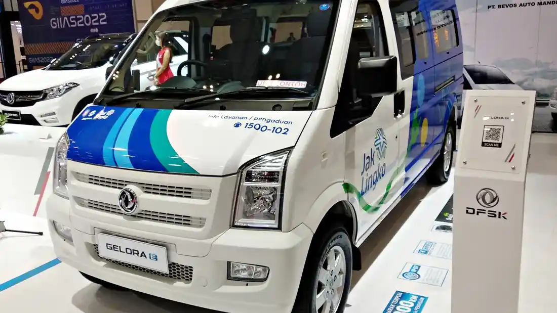 Foto - Mulai Tahun Ini DFSK Akan Fokus Layani Kendaraan Komersial 