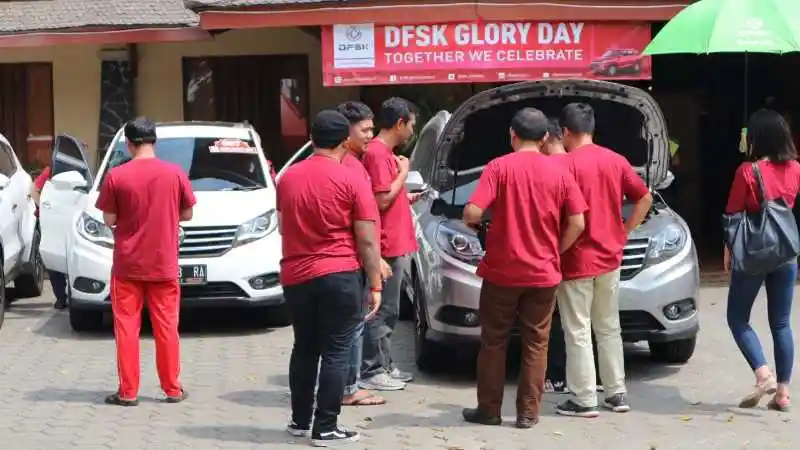 Foto - DFSK Sebut Berhasil Ubah Paradigma Mobil Cina