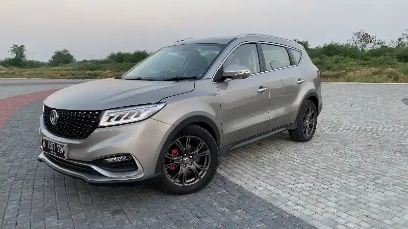 Berita - DFSK Glory i-AUTO Jejali Pasar Indonesia Dengan Tawarkan Fitur Teknologi Tinggi