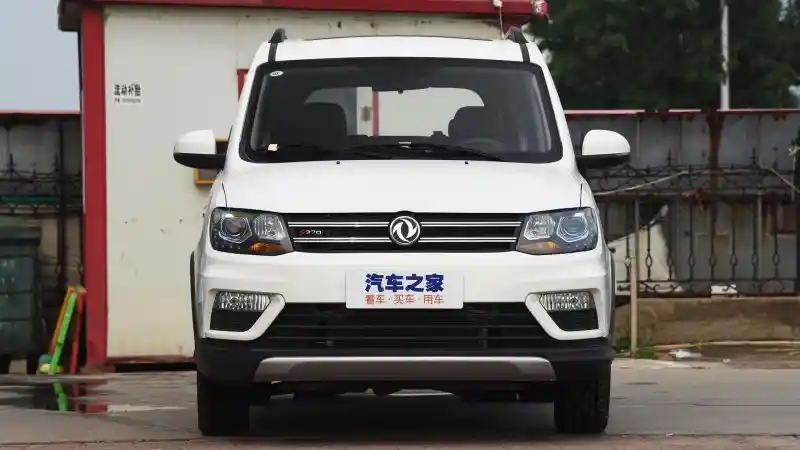 Foto - Bocoran MPV 7 Penumpang DFSK, Lawan Tangguh Wuling Cortez?