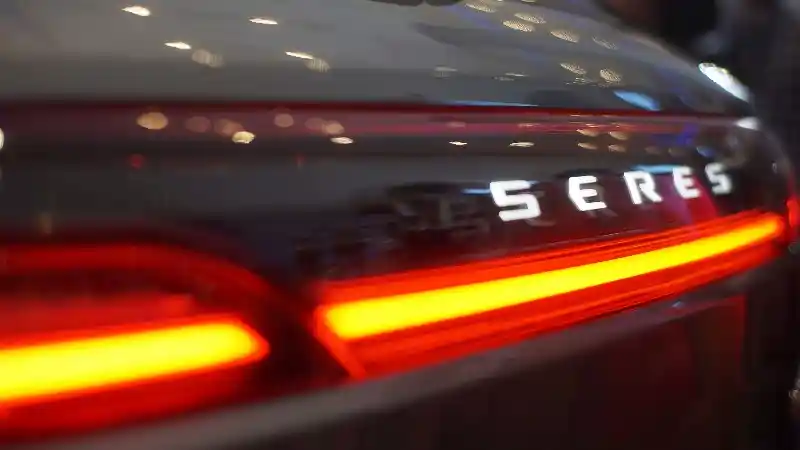 Foto - DFSK Seres SF 5 Serupa Nissan Kicks e-Power, Namun Dengan Baterai Dan Motor Listrik Lebih Kuat 