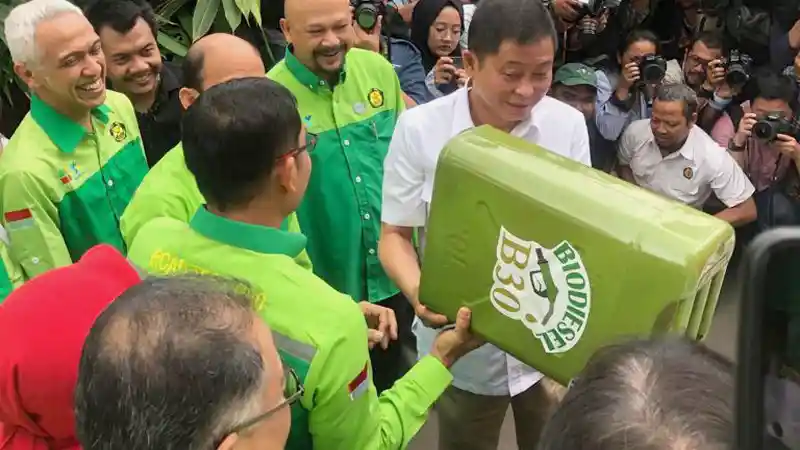 Foto - Pengujian Solar B30 Pakai Mobil Merek China DFSK