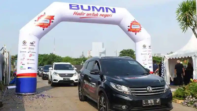 Berita - SUV Merek Tiongkok Turut Konvoi Dalam Peresmian Tol Trans Jawa