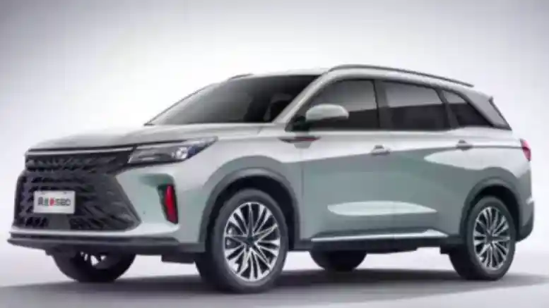 Berita - Seperti Ini Wujud DFSK Glory 580 Generasi Terbaru. Lebih Keren.