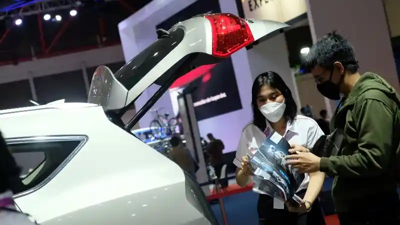 Foto - DFSK Jor-Joran Kasih Diskon Pameran, Dari Cicilan Rp 3 Juta Hingga Hadiah Langsung Smart TV