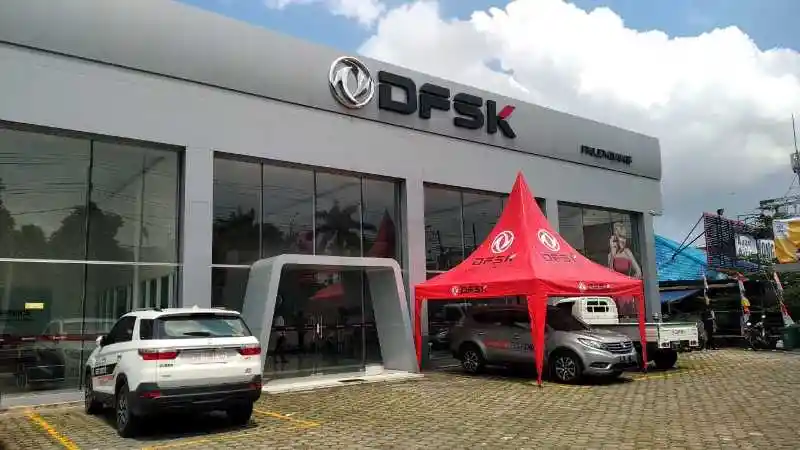 Berita - DFSK Resmikan Dealer Terlengkap di Sumatera Selatan