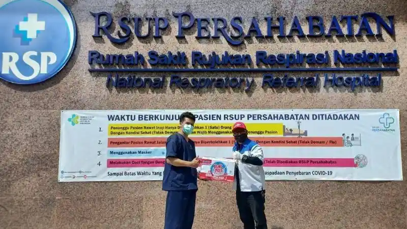 Foto - Aksi Sosial Terbesar Komunitas Datsun Resmi Terlaksana