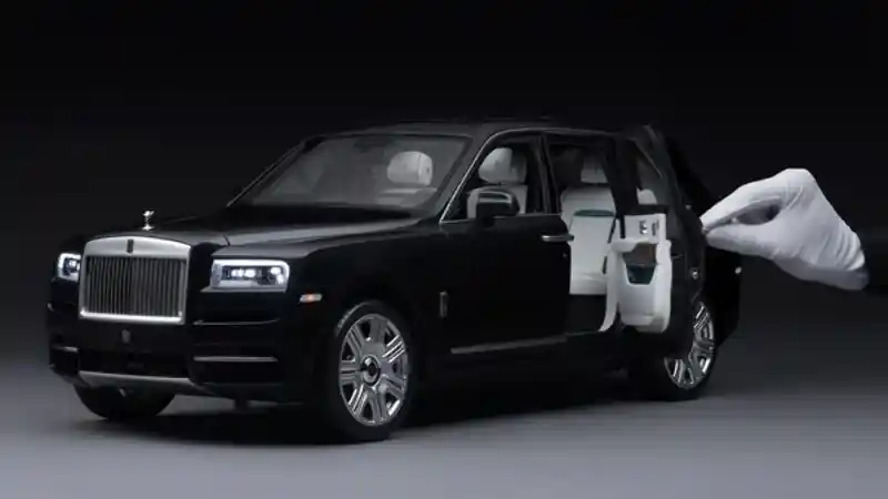 Berita - Diecast Rolls-Royce Harganya Setara dengan Mobilio RS!