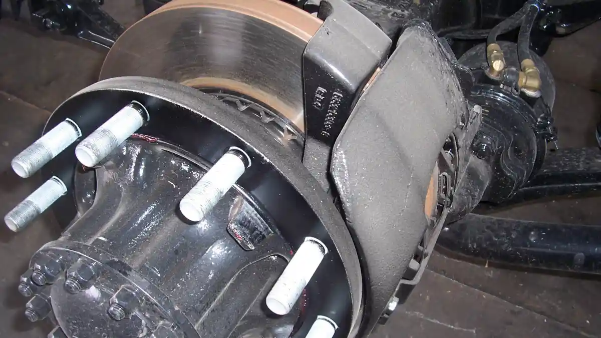 Berita - Rem Cakram : Awalnya Dianggap Ringkih, Kini Cukup Unggul