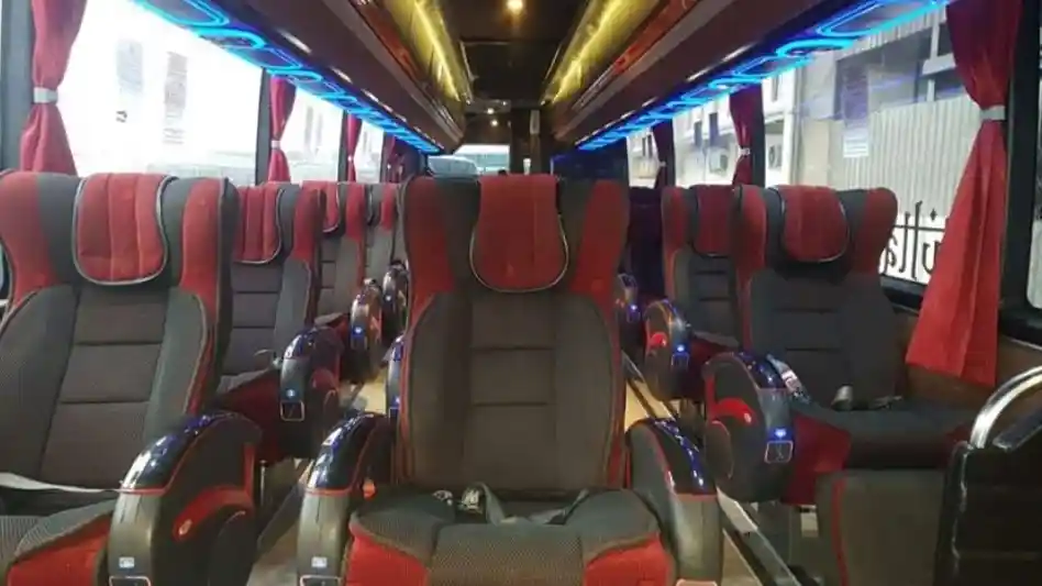 Berita - Bus 'Social Distancing' Rute Jawa-Bali Hadir 22 Juli, Ini Harga Tiketnya