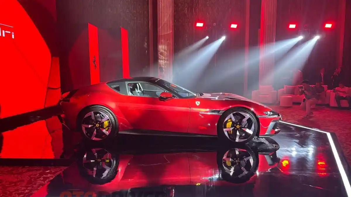 Foto - Ferrari Dodici Cilindri Masuk Indonesia, Simak Performa Dan Perkiraan Harganya