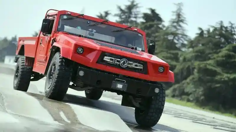 Berita - Dongfeng Tantang Hummer Dalam Persaingan Pikap EV 