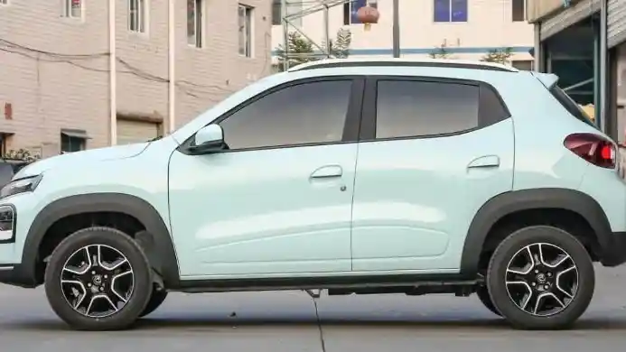 Foto - Satu Lagi Nih Mobil Listrik Mungil Asal Tiongkok