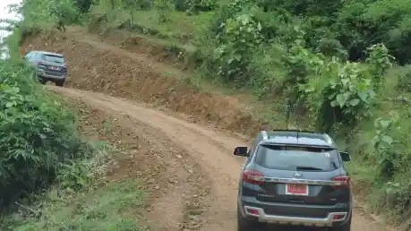 Foto - All New Ford Everest Uji Lintasan Off-Road : Dibantu Peranti Cerdas