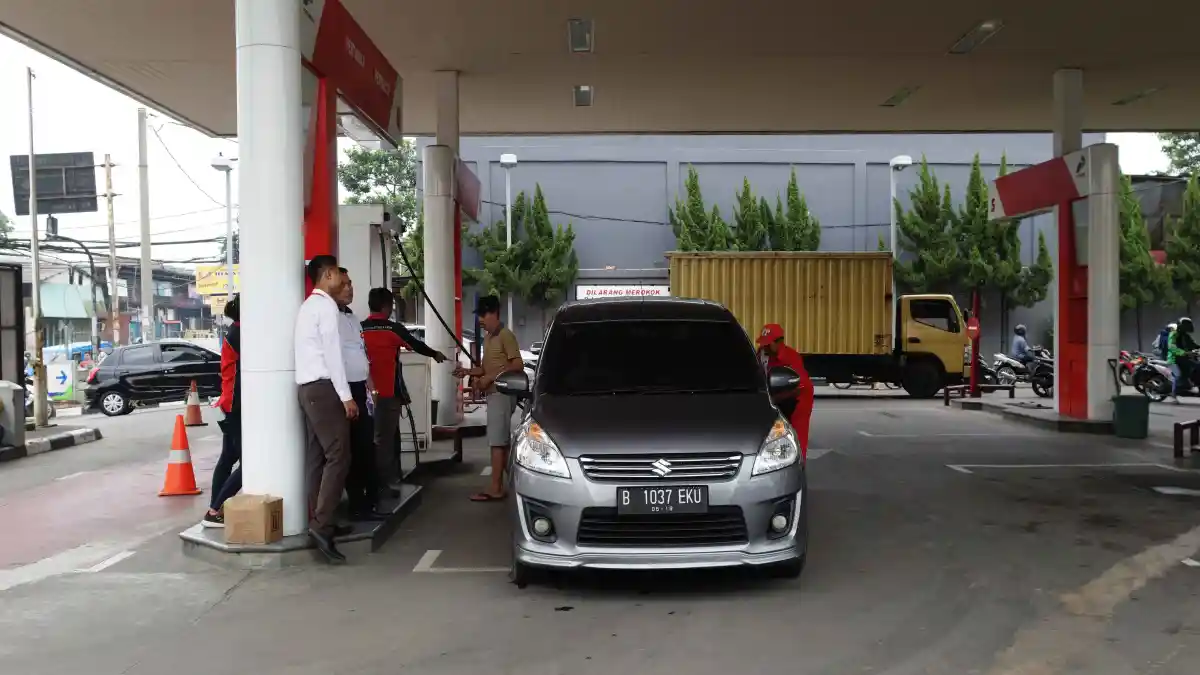 Foto - 5 Mitos dan Fakta Seputar Bahan Bakar Minyak