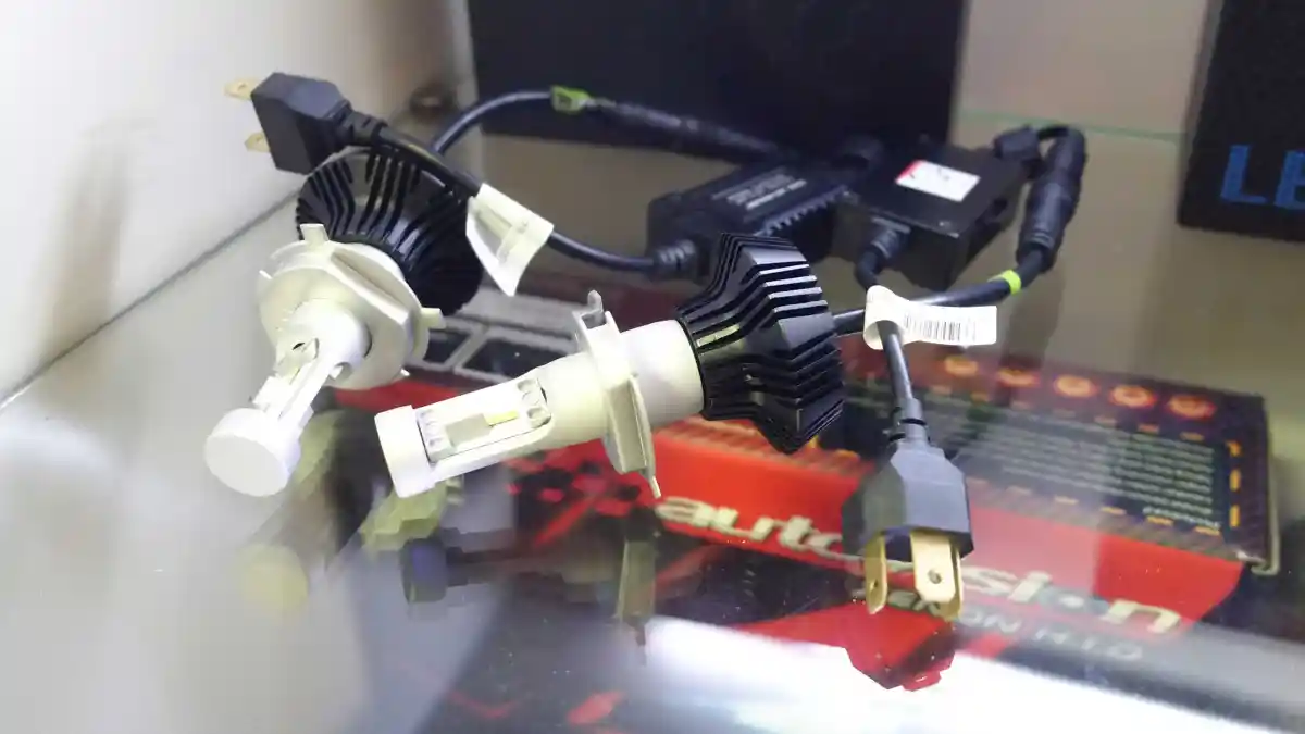 Foto - Mau Ganti Lampu Depan Pakai LED atau HID? 