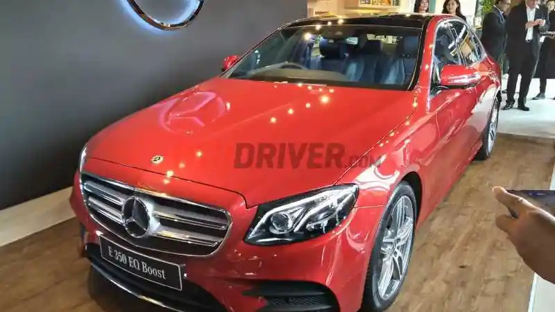 Foto - Daftar Harga MERCEDES-BENZ Terbaru (Februari 2019)