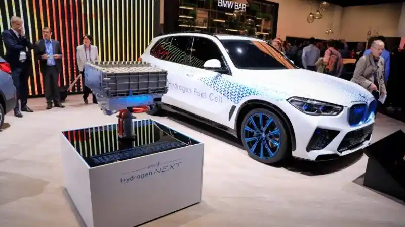 Foto - BMW Siapkan Rencana Besar di Pasar Asia